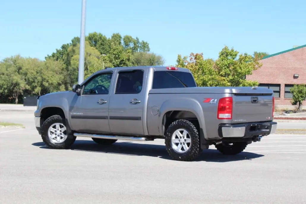 2008 Gmc Sierra 1500 SLT photo 1