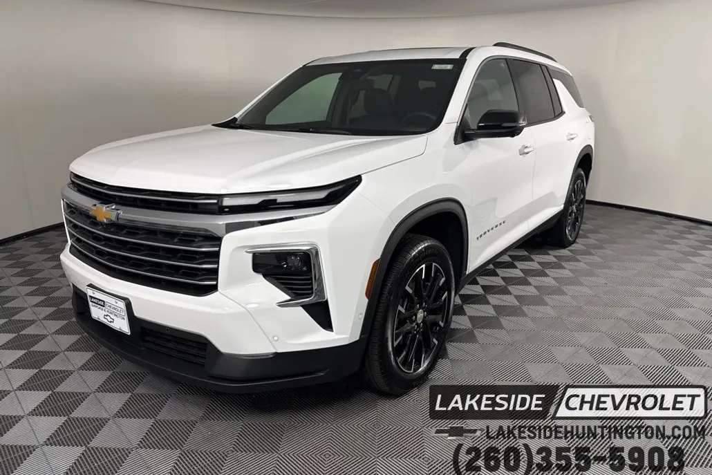 2025 Chevrolet Traverse photo 1
