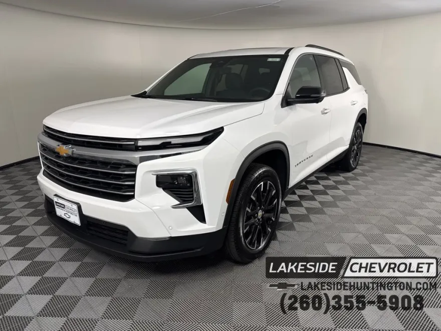 2025 Chevrolet Traverse photo 1