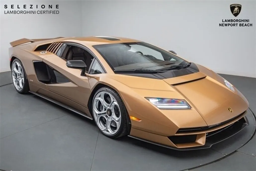 2022 Lamborghini Countach photo 1