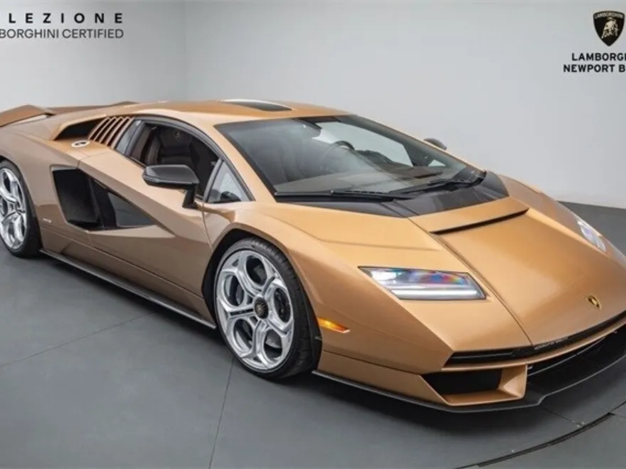 2022 Lamborghini Countach photo 1