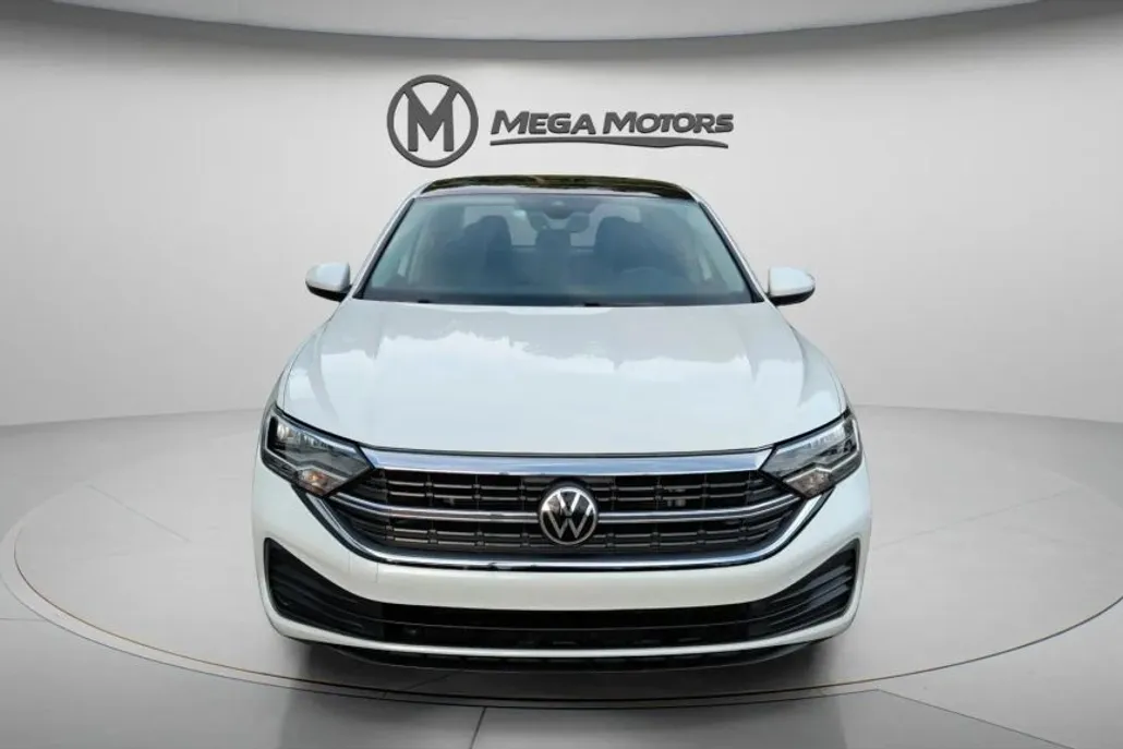 2023 Volkswagen Jetta 1.5T photo 1