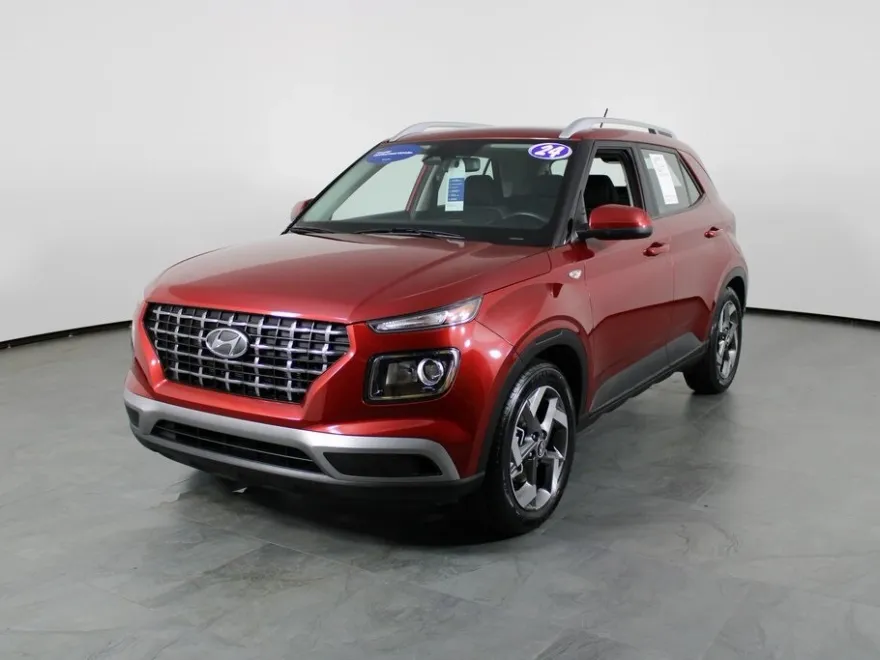 2024 Hyundai Venue SEL photo 1