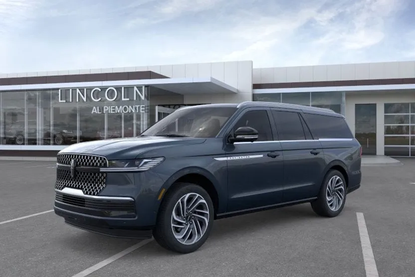 2025 Lincoln Navigator L Reserve photo 1