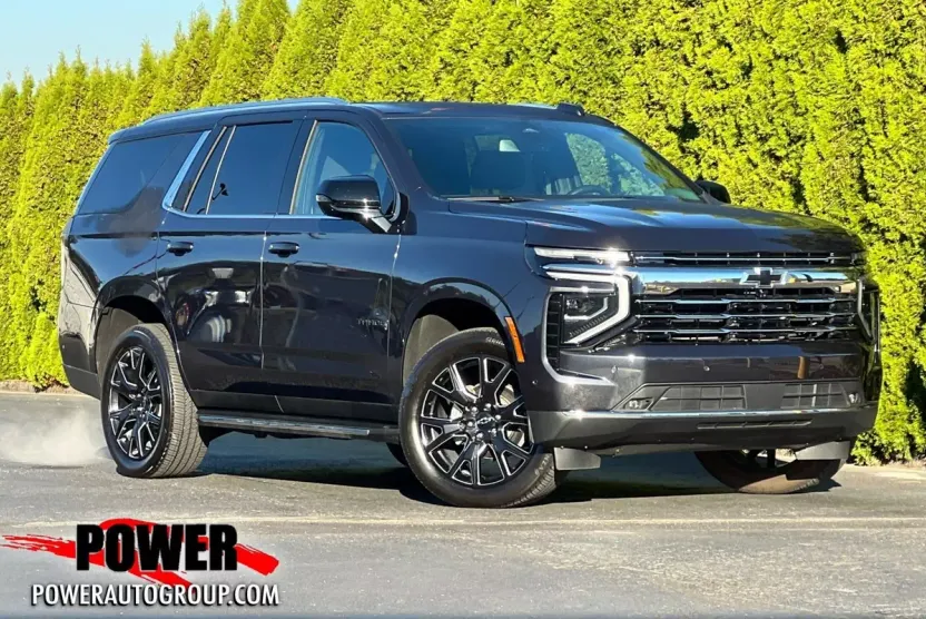 2025 Chevrolet Tahoe LT photo 1