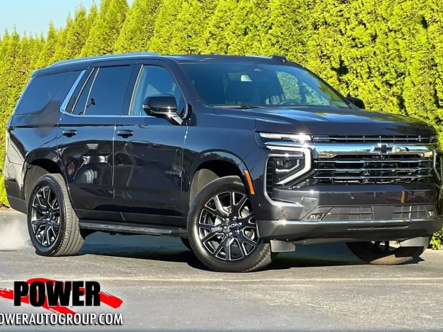 2025 Chevrolet Tahoe LT photo 1
