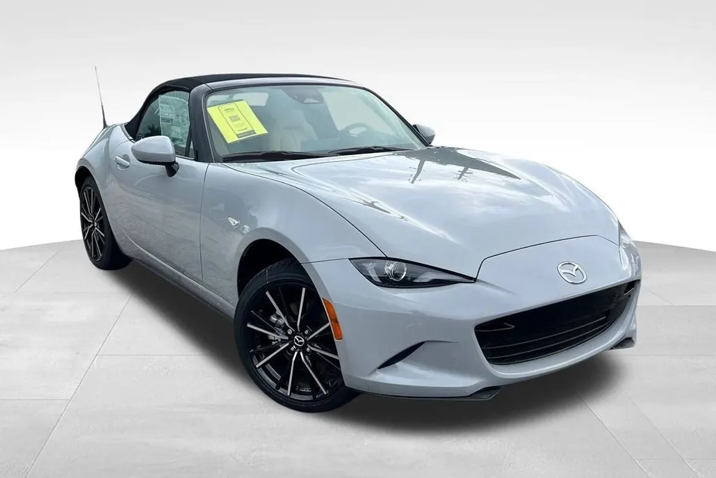 2025 Mazda MX-5 Miata Miata Grand Touring photo 1