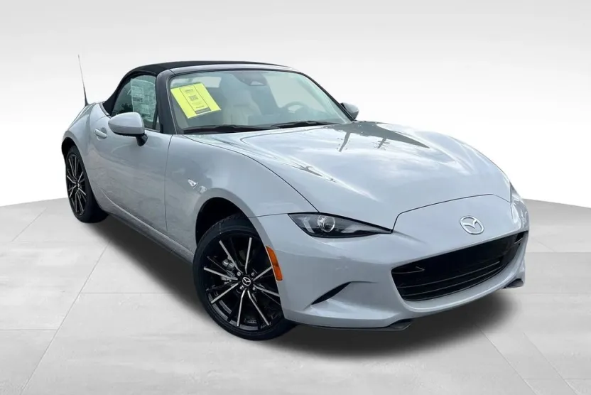 2025 Mazda MX-5 Miata Miata Grand Touring photo 1