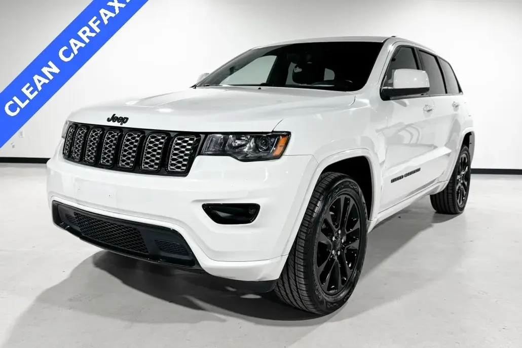 2020 Jeep Grand Cherokee Altitude photo 1
