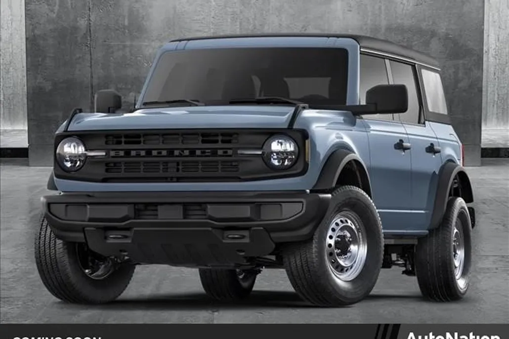 2025 Ford Bronco Base photo 1