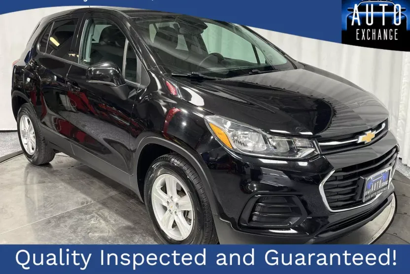 2020 Chevrolet Trax LS photo 1