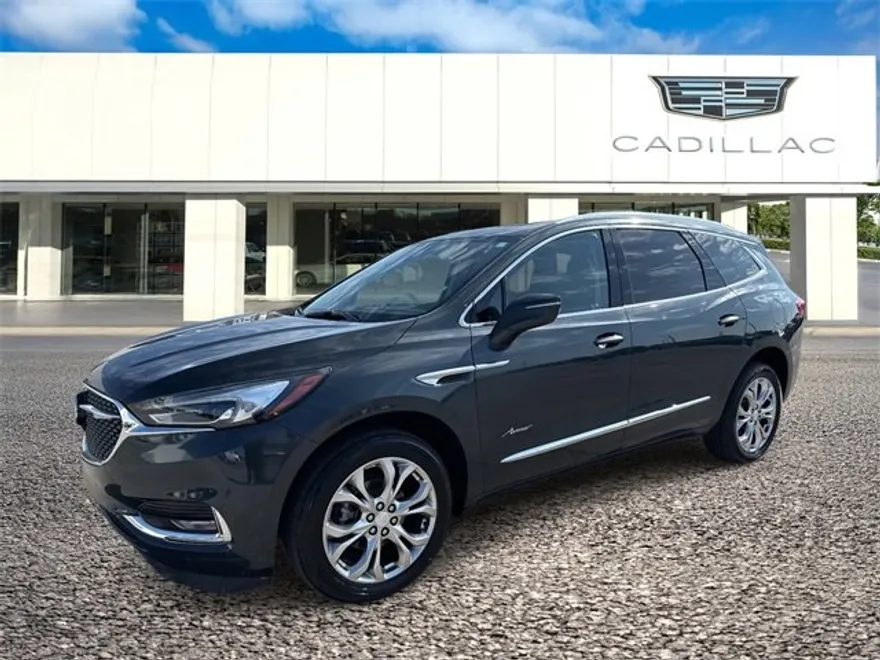 2021 Buick Enclave Avenir photo 1