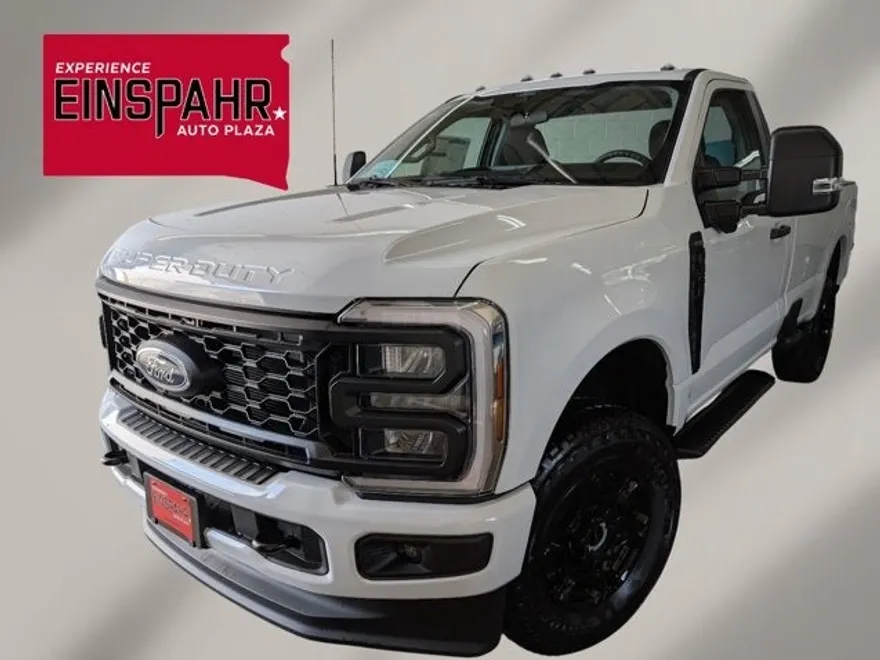2025 Ford F-350 XL photo 1