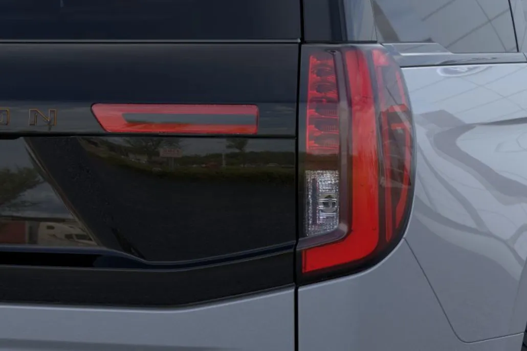 2025 Ford Expedition photo 17
