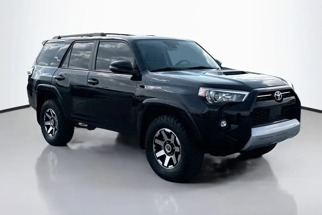 2024 Toyota 4Runner TRD Off-Road Premium photo 1