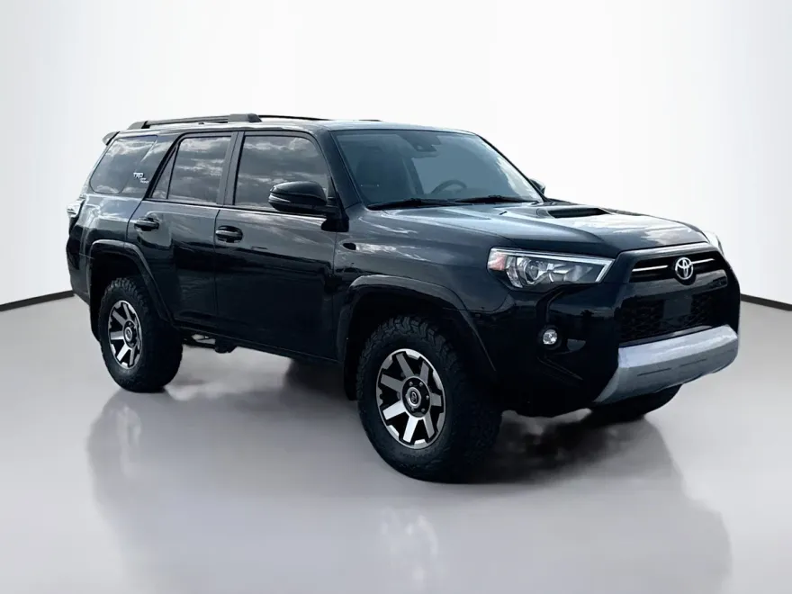 2024 Toyota 4Runner TRD Off-Road Premium photo 1