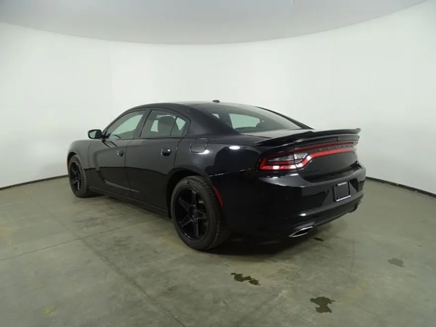 2021 Dodge Charger SXT photo 1
