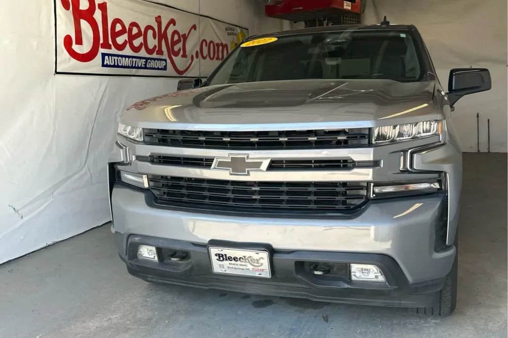 2022 Chevrolet Silverado 1500 RST photo 1