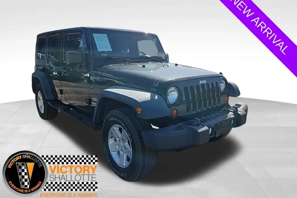 2010 Jeep Wrangler Unlimited Sport photo 1