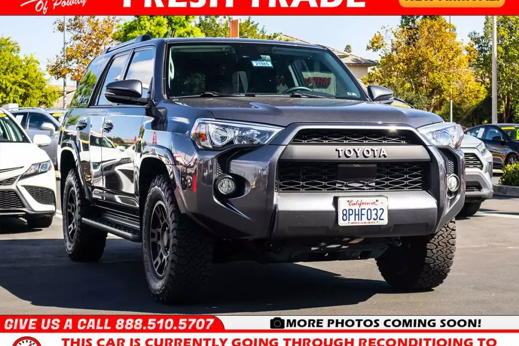 2020 Toyota 4Runner Base photo 1