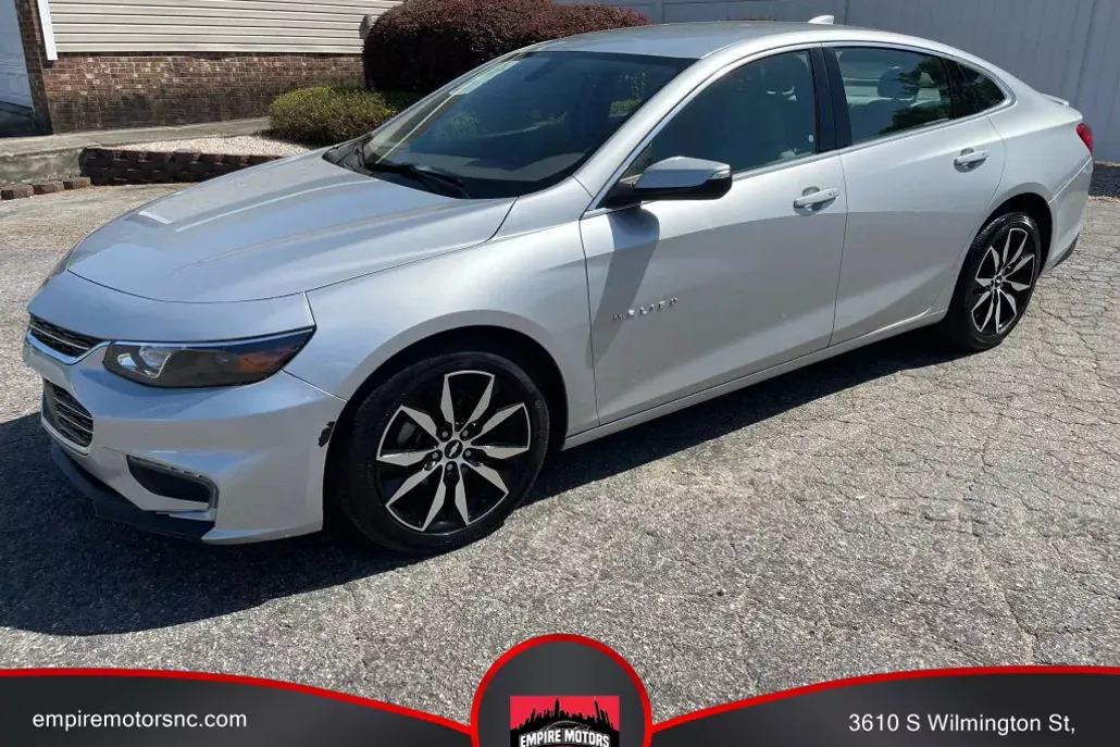 2018 Chevrolet Malibu 1LT photo 1