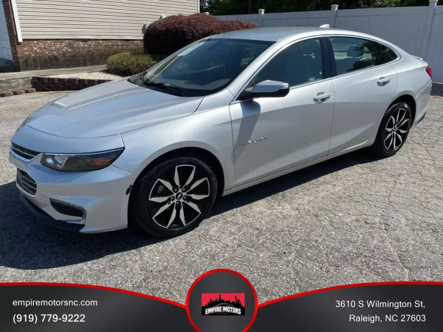 2018 Chevrolet Malibu 1LT photo 1