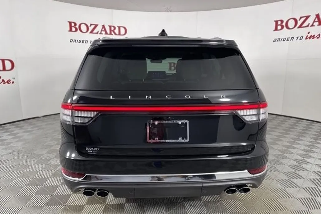2025 Lincoln Aviator Premiere photo 1