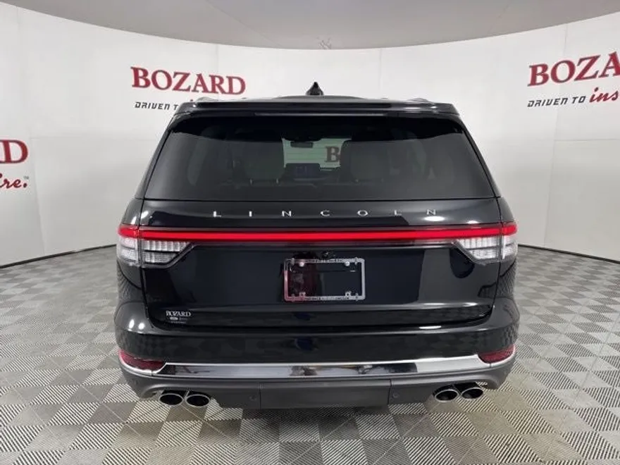 2025 Lincoln Aviator Premiere photo 1
