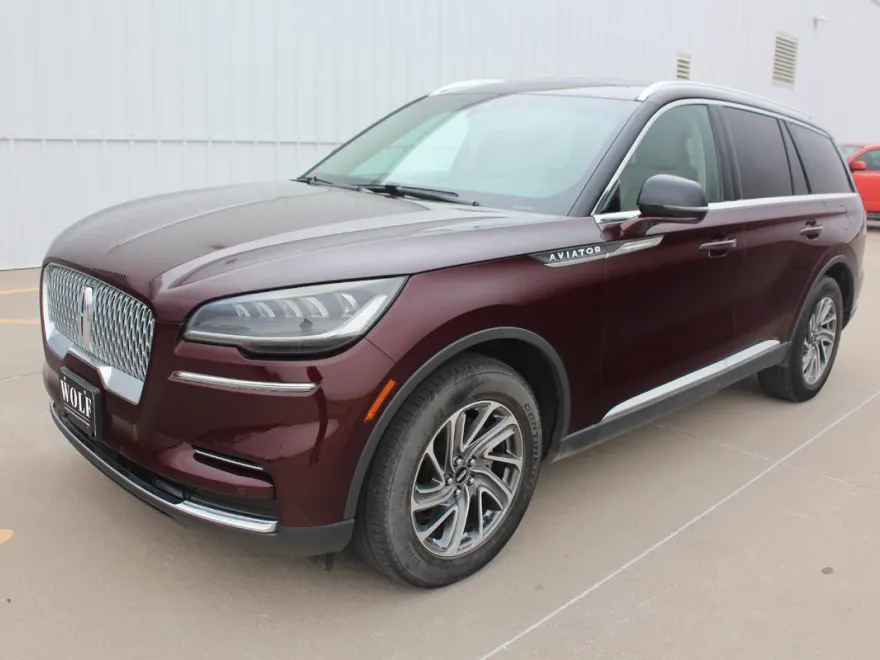2021 Lincoln Aviator Standard photo 1