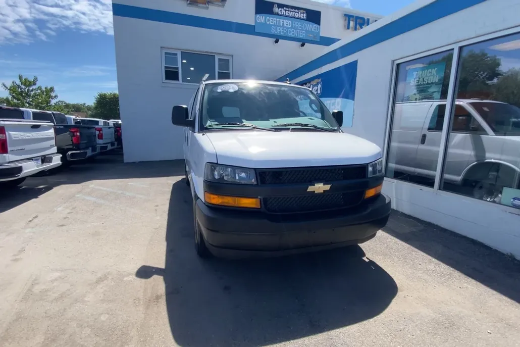 2024 Chevrolet Express Cargo 2500 Van photo 1