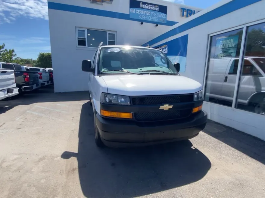 2024 Chevrolet Express Cargo 2500 Van photo 1