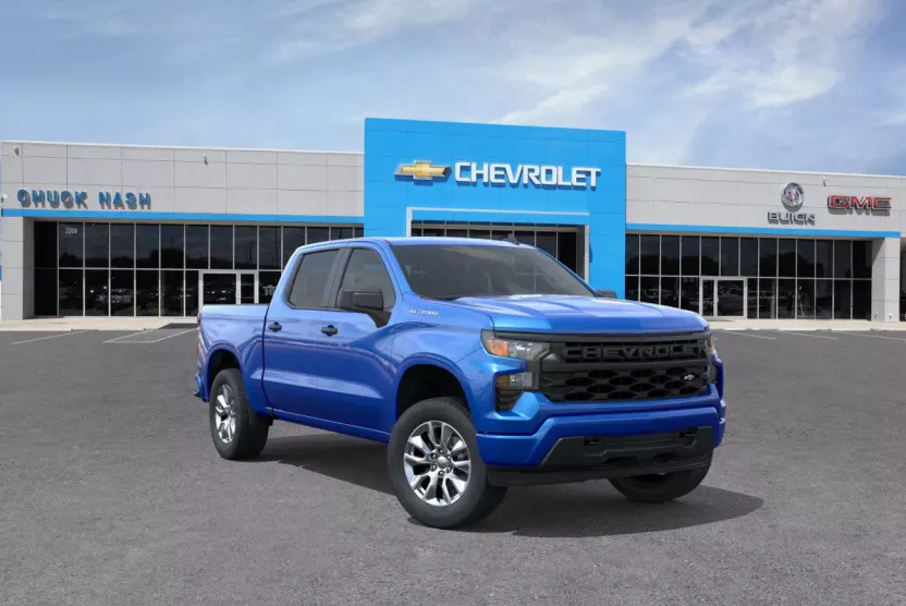 2025 Chevrolet Silverado Custom photo 1