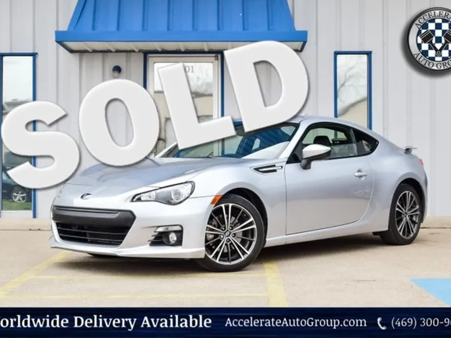 2016 Subaru BRZ Limited photo 1
