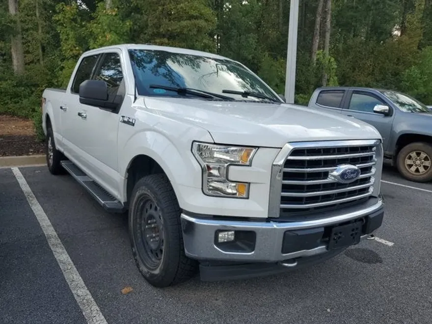 2017 Ford F-150 XLT photo 1