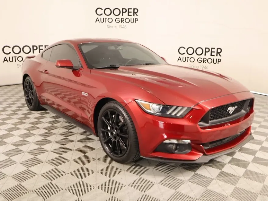 2016 Ford Mustang GT photo 1