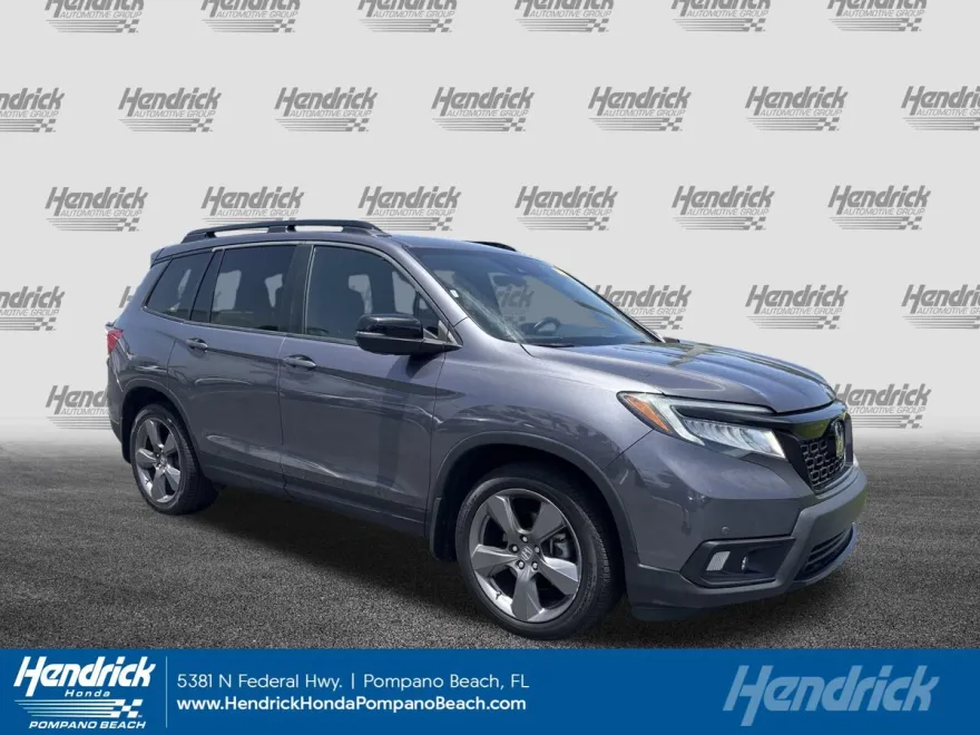 2021 Honda Passport Touring photo 1