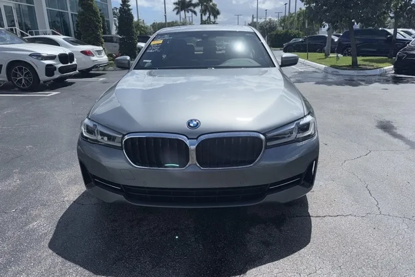 2023 Bmw 530e 5-Series photo 1
