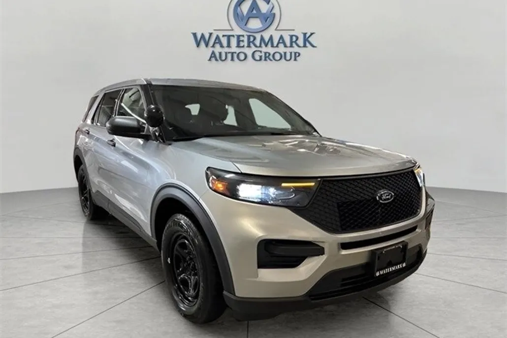 2024 Ford Explorer photo 1