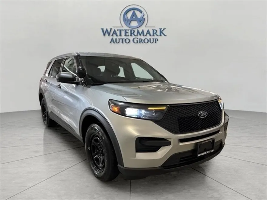 2024 Ford Explorer photo 1