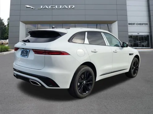 2024 Jaguar F-PACE P400 R-Dynamic S photo 4