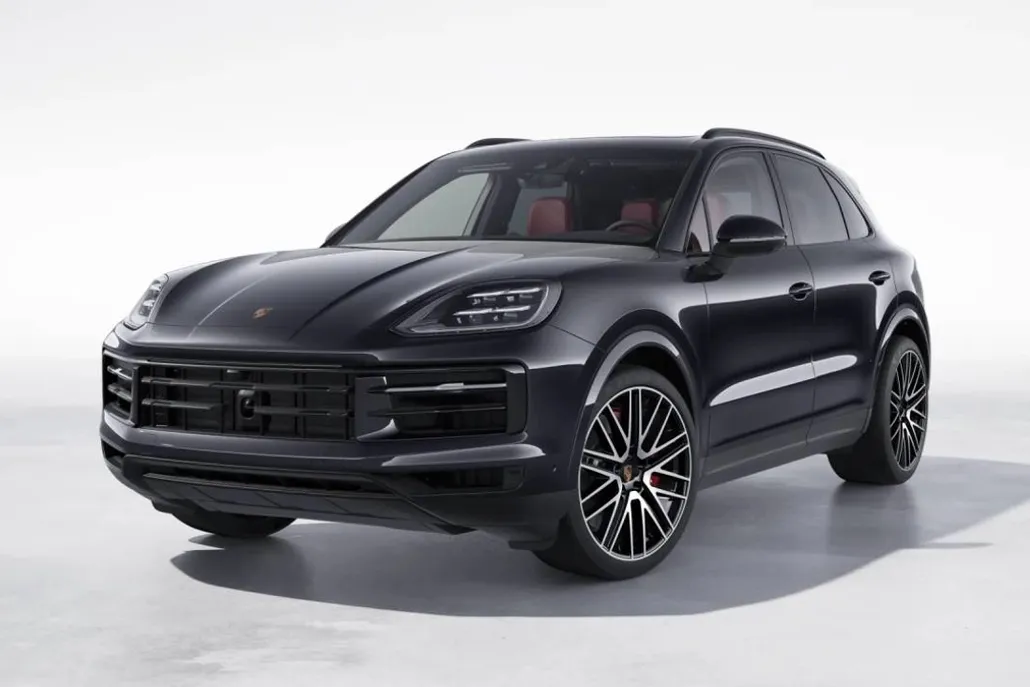 2025 Porsche Cayenne S photo 1