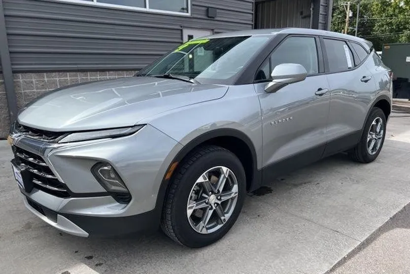 2023 Chevrolet Blazer 2LT photo 1