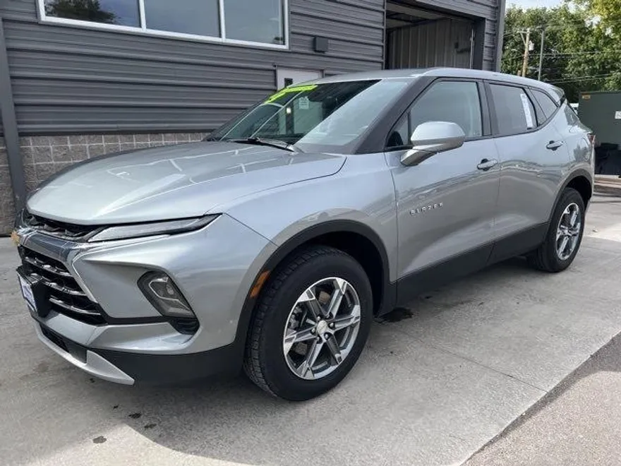2023 Chevrolet Blazer 2LT photo 1