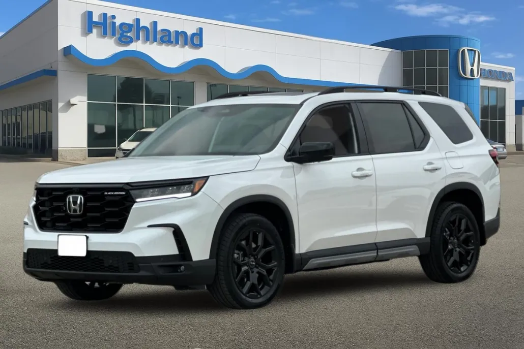 2025 Honda Pilot Black Edition photo 1