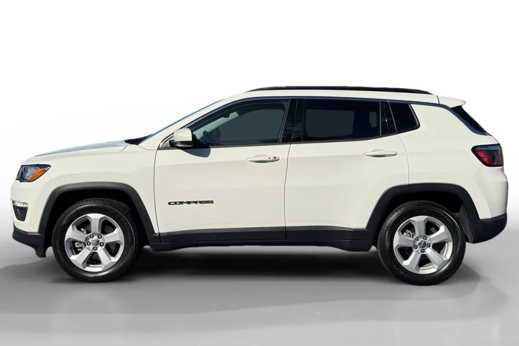 2018 Jeep Compass Latitude photo 1