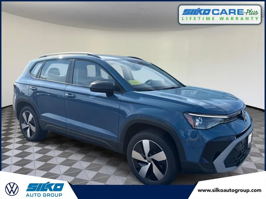2025 Volkswagen Taos S photo 1