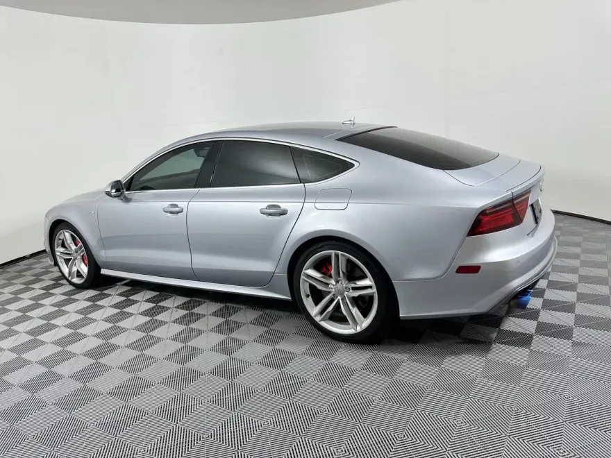2017 Audi S7 Prestige photo 1