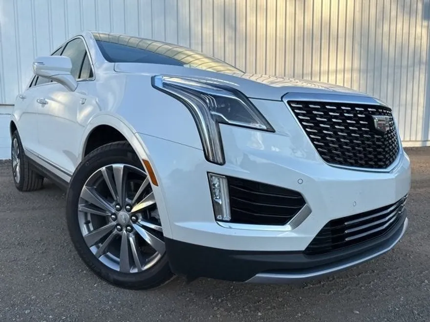 2025 Cadillac XT5 Premium Luxury photo 1