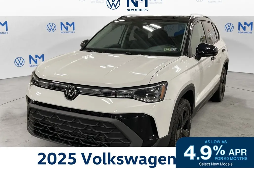 2025 Volkswagen Taos SE photo 1