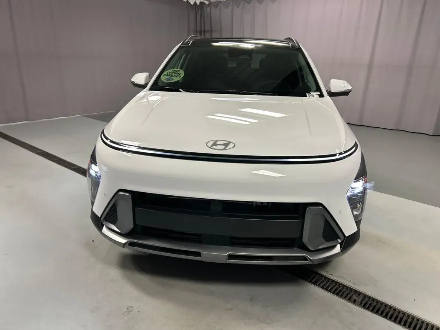 2026 Hyundai Kona Limited photo 1